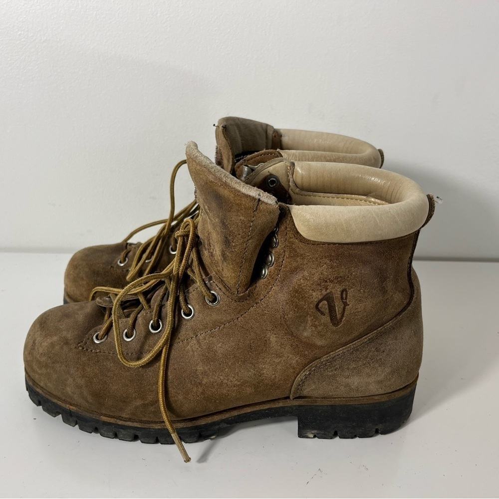 Vintage Women’s Size 7.5 Vasque Vibram Hiking Boots Italy Suede Mountaineering